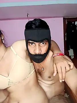 Snapshot of USHA_BHABHI chatting on 06/11/26, 11:14 USHA BHABHI online show from 06/11/26, 11:14