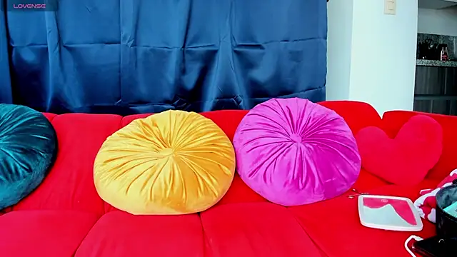 willow boobs online show from 09/25/25, 07:17