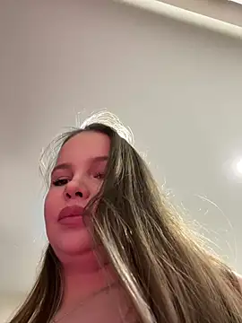 Snapshot of RussianFuckingMachine chatting on 02/17/25, 08:47 RussianFuckingMachine online show from 02/17/25, 08:47