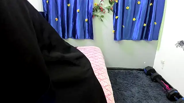 ShairaMarss online show from 11/16/25, 12:11