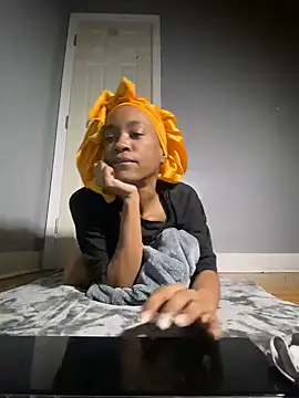 Meerawantsyou online show from 02/05/25, 03:34