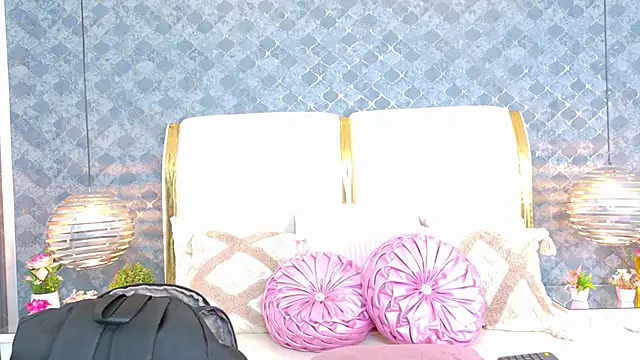 NatyParker online show from 10/11/25, 01:53