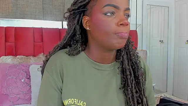 NatyParker online show from 11/28/25, 01:47