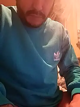 Snapshot of wapo100x100 chatting on 02/10/25, 07:17 wapo100x100 online show from 02/10/25, 07:17