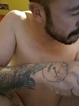 Snapshot of wapo100x100 chatting on 02/12/25, 09:33 wapo100x100 online show from 02/12/25, 09:33