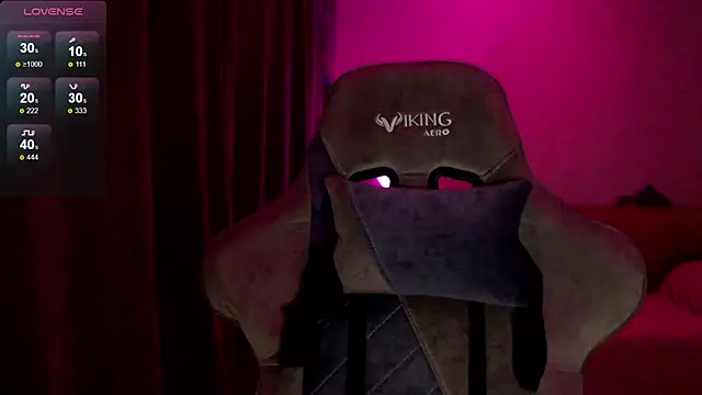 Ohmy Nora  online show from 02/13/25, 01:08