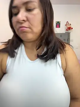 KarlaWild online show from 12/04/25, 01:59