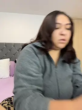 KarlaWild online show from 12/15/25, 12:20