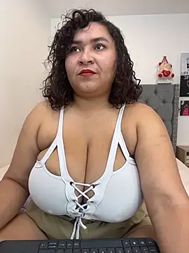 KarlaWild online show from 02/01/26, 05:44