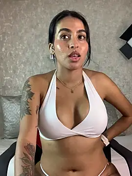 Snapshot of genesissara chatting on 04/21/26, 01:53 genesissara online show from 04/21/26, 01:53