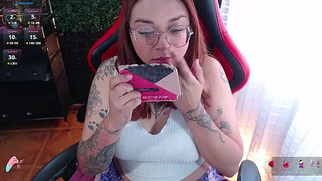 natyk m online show from 02/15/26, 02:25