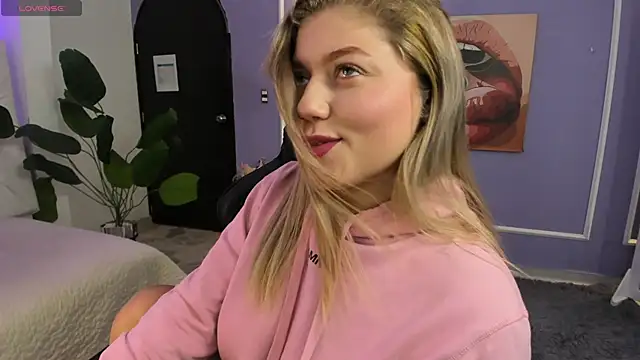 alaia greyy online show from 11/20/25, 01:22