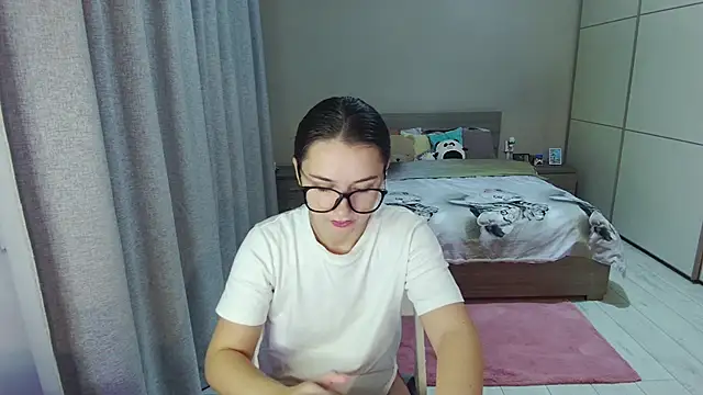 Snapshot of singletrouble chatting on 10/21/25, 04:35 singletrouble online show from 10/21/25, 04:35