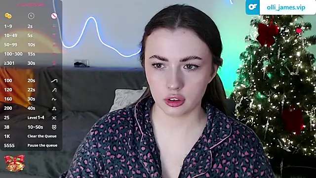 Ollie James online show from 12/04/25, 02:37