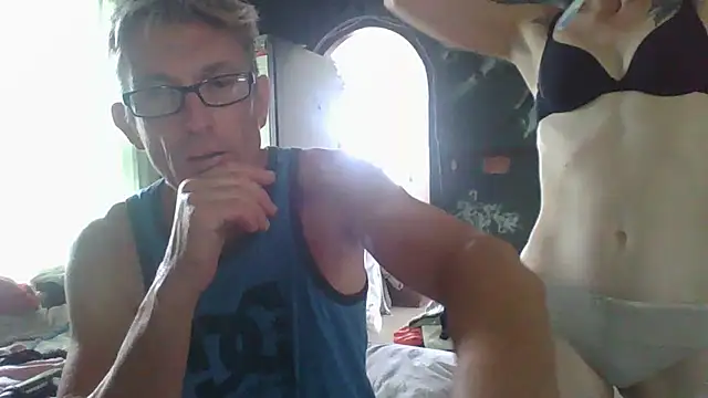 Snapshot of xylegs chatting on 02/08/25, 07:59 xylegs online show from 02/08/25, 07:59