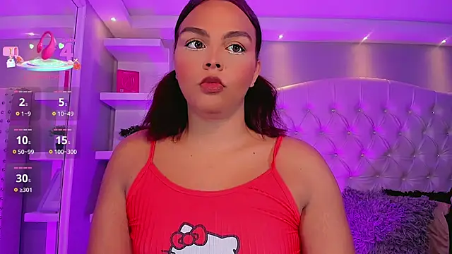 Snapshot of CamiiGarcia chatting on 12/14/25, 07:40 CamiiGarcia online show from 12/14/25, 07:40