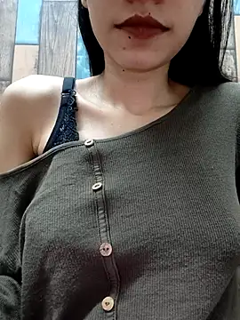 Snapshot of cute_IndianBabe chatting on 09/10/25, 01:38 cute IndianBabe online show from 09/10/25, 01:38