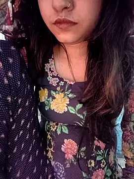 Snapshot of cute_IndianBabe chatting on 12/20/25, 12:40 cute IndianBabe online show from 12/20/25, 12:40