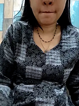 Snapshot of cute_IndianBabe chatting on 04/01/26, 12:44 cute IndianBabe online show from 04/01/26, 12:44