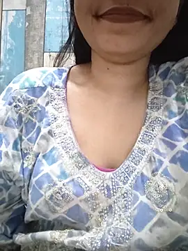 Snapshot of cute_IndianBabe chatting on 07/20/26, 03:10 cute IndianBabe online show from 07/20/26, 03:10