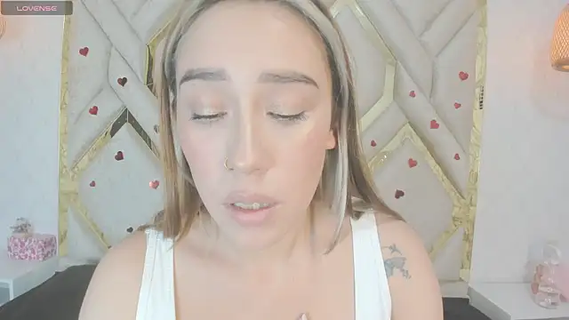 Snapshot of Lannajansen chatting on 03/13/25, 05:28 Lannajansen online show from 03/13/25, 05:28