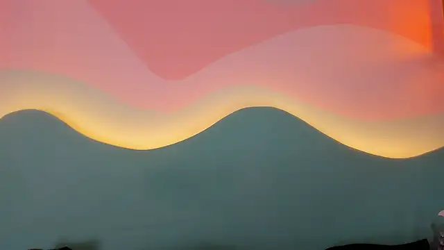 Lannajansen online show from 12/22/25, 03:31