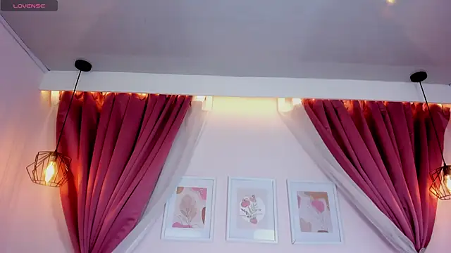 Lannajansen online show from 04/15/26, 02:24