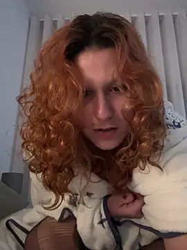 Snapshot of Riverdonttgo chatting on 02/26/25, 01:00 Riverdonttgo online show from 02/26/25, 01:00