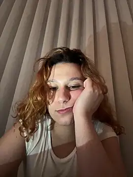 Snapshot of Riverdonttgo chatting on 03/21/25, 12:18 Riverdonttgo online show from 03/21/25, 12:18