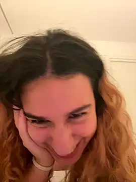 Snapshot of Riverdonttgo chatting on 10/09/25, 11:03 Riverdonttgo online show from 10/09/25, 11:03