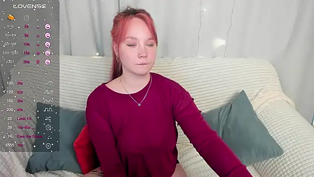 Snapshot of maya_suun chatting on 02/12/26, 01:44 maya suun online show from 02/12/26, 01:44