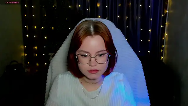 Snapshot of lu_muon chatting on 02/09/25, 01:11 lu muon online show from 02/09/25, 01:11