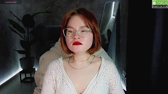 Snapshot of lu_muon chatting on 02/13/25, 04:11 lu muon online show from 02/13/25, 04:11