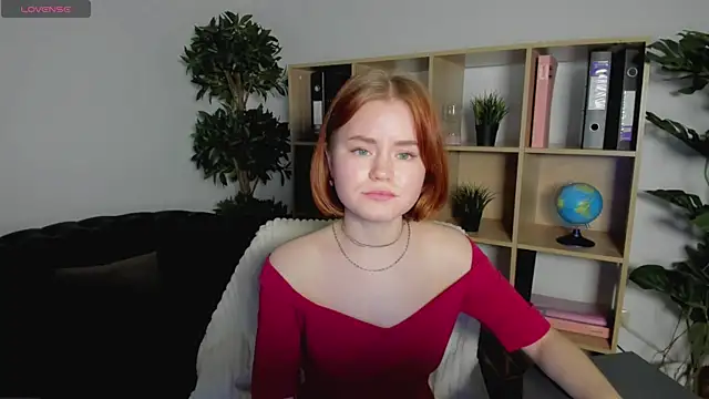 Snapshot of lu_muon chatting on 02/14/25, 07:28 lu muon online show from 02/14/25, 07:28