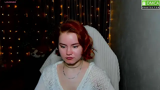 Snapshot of lu_muon chatting on 02/16/25, 01:25 lu muon online show from 02/16/25, 01:25