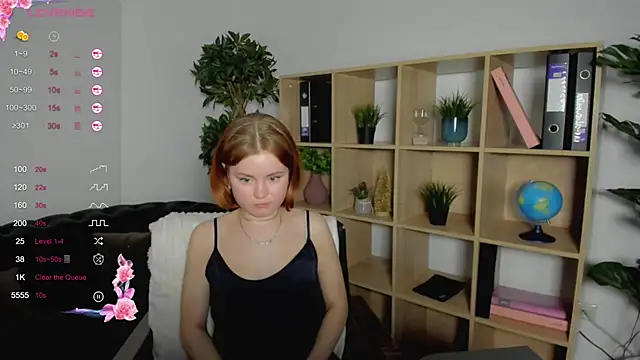 Snapshot of lu_muon chatting on 02/22/25, 04:18 lu muon online show from 02/22/25, 04:18