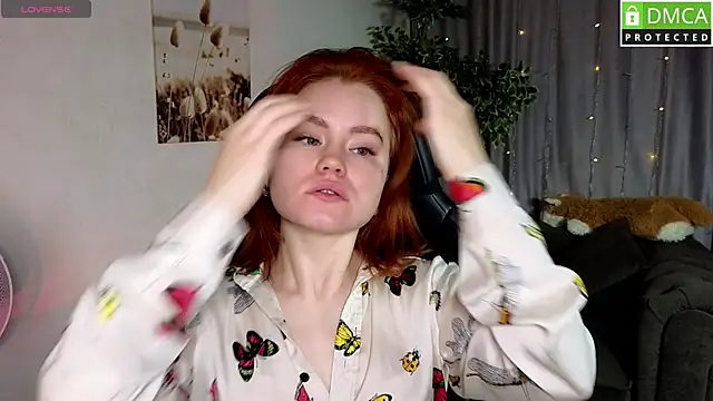 Snapshot of lu_muon chatting on 10/12/25, 01:04 lu muon online show from 10/12/25, 01:04