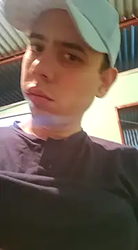 Snapshot of kenyo19 chatting on 01/22/25, 09:02 kenyo19 online show from 01/22/25, 09:02