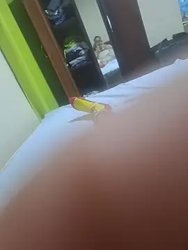 Snapshot of kenyo19 chatting on 04/21/26, 10:10 kenyo19 online show from 04/21/26, 10:10