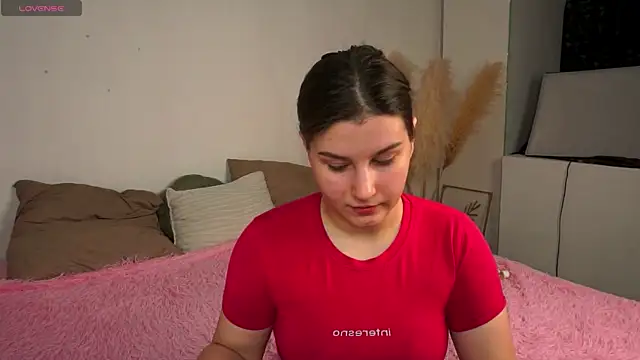 nawuwu online show from 11/14/25, 04:00