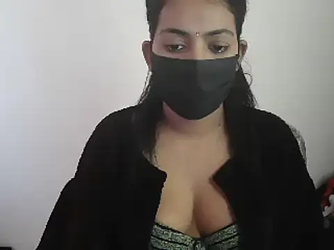 Snapshot of Reddy_Trisha chatting on 02/02/25, 08:46 Reddy Trisha online show from 02/02/25, 08:46