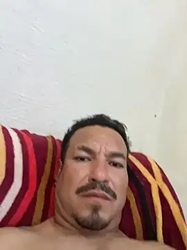 Snapshot of paullliliu chatting on 03/29/26, 01:05 paullliliu online show from 03/29/26, 01:05