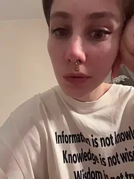 Molli Luv online show from 11/21/25, 01:15