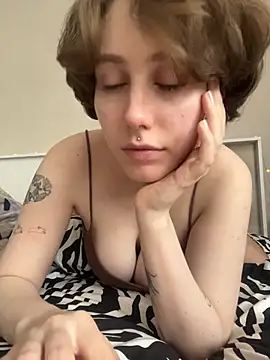 Molli Luv online show from 03/05/26, 08:10