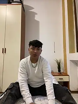 Snapshot of exotico2829 chatting on 01/22/25, 03:40 exotico2829 online show from 01/22/25, 03:40