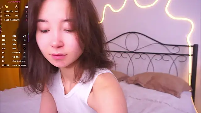 Snapshot of VeronaCritchlow chatting on 03/25/26, 07:25 VeronaCritchlow online show from 03/25/26, 07:25