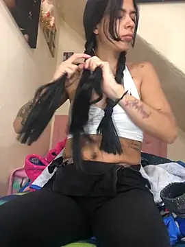 Snapshot of Madeline_Cooper08 chatting on 01/14/26, 08:03 Madeline Cooper08 online show from 01/14/26, 08:03