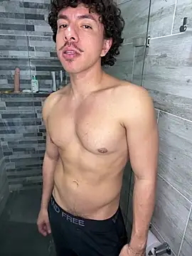 Snapshot of ttylloserxxx chatting on 03/10/25, 08:26 ttylloserxxx online show from 03/10/25, 08:26