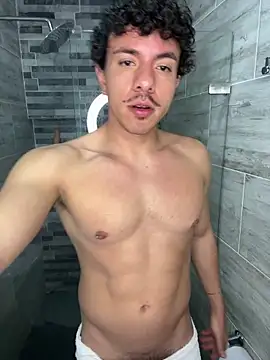 Snapshot of ttylloserxxx chatting on 03/22/25, 03:52 ttylloserxxx online show from 03/22/25, 03:52