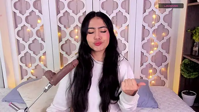 aniie west online show from 02/17/25, 12:16